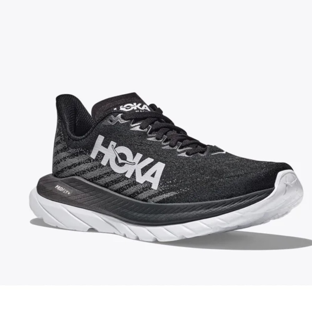 Hoka women size 9.5 Mach 5 Black and White Women's Road-Running Shoes